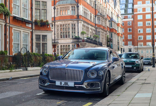 Bentley Flying Spur V8 2021 First Edition