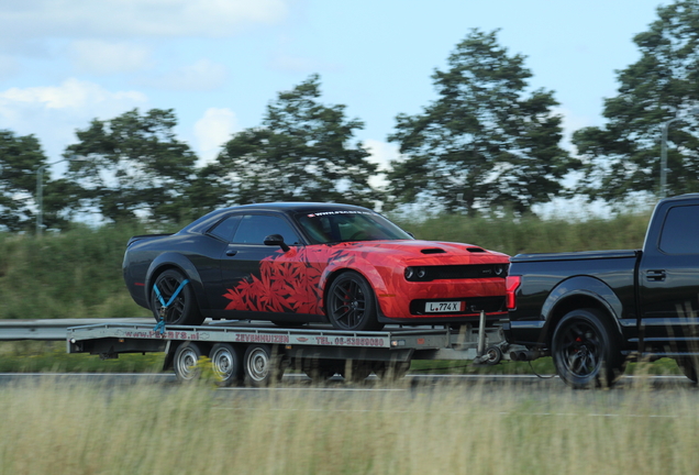 Dodge Challenger SRT Hellcat Widebody