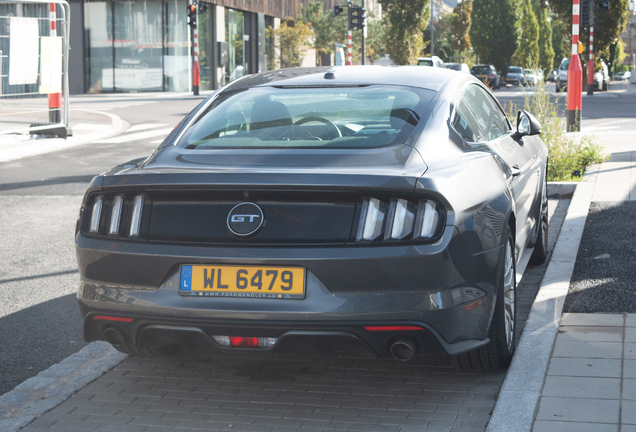 Ford Mustang GT 2015