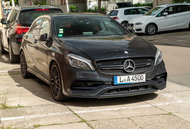 Mercedes-AMG A 45 W176 2015