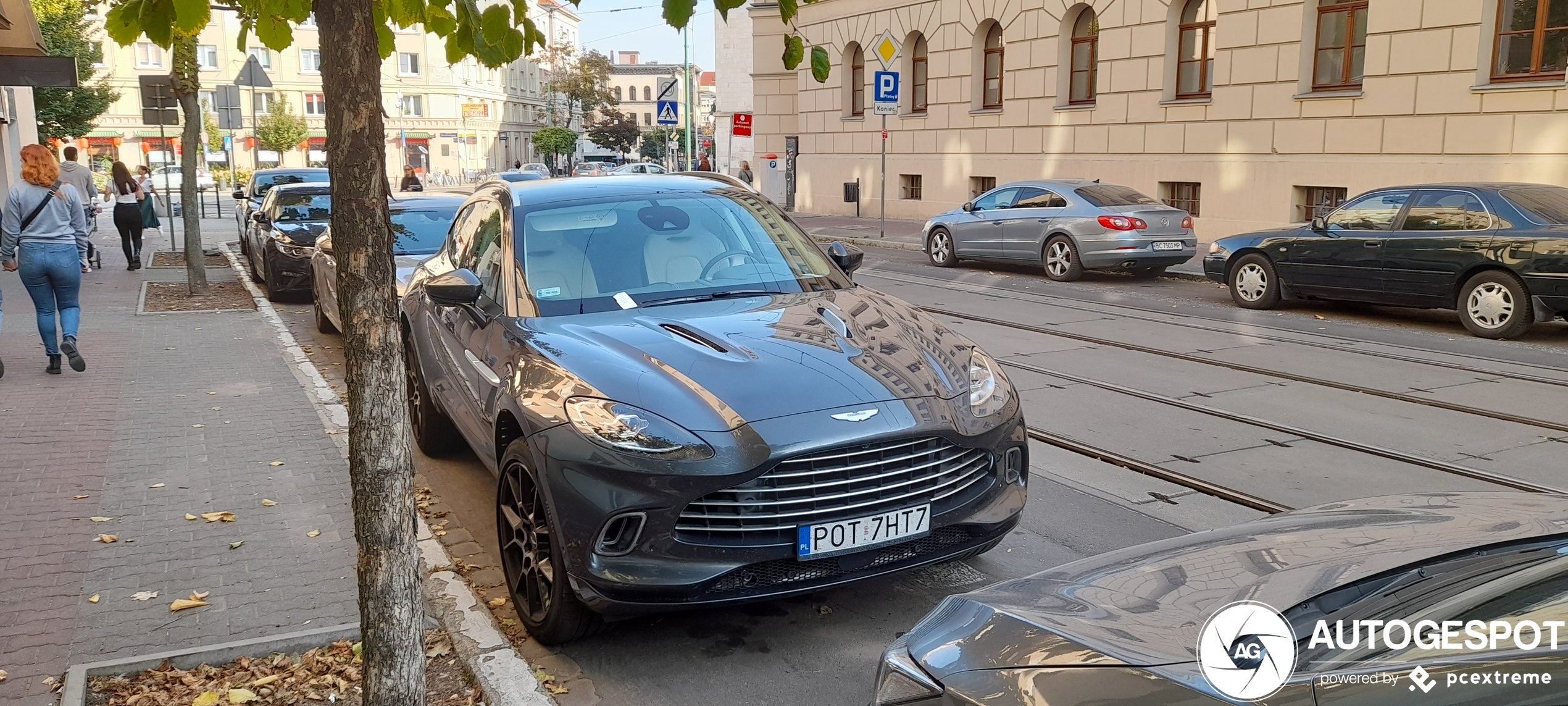 Aston Martin DBX