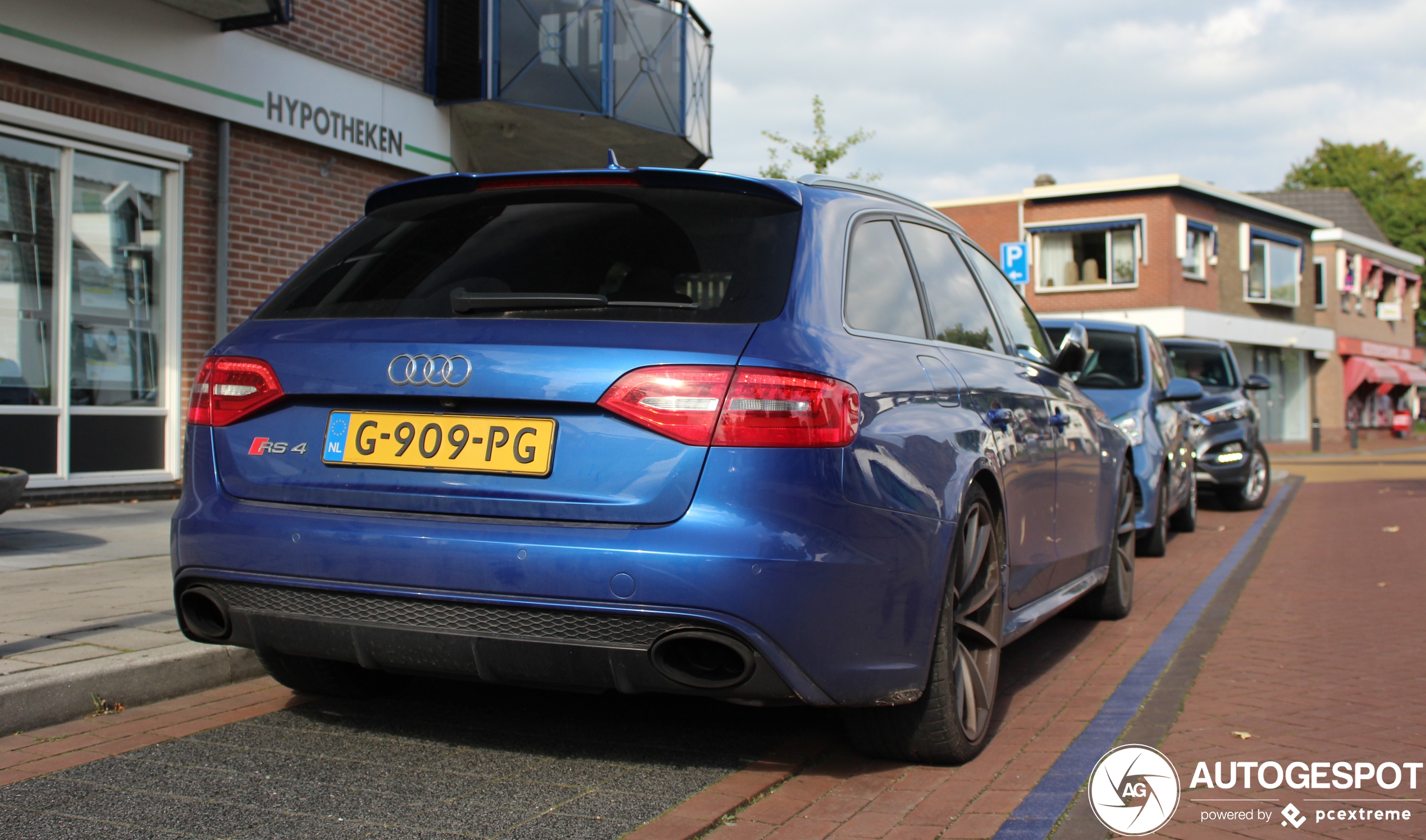 Audi RS4 Avant B8