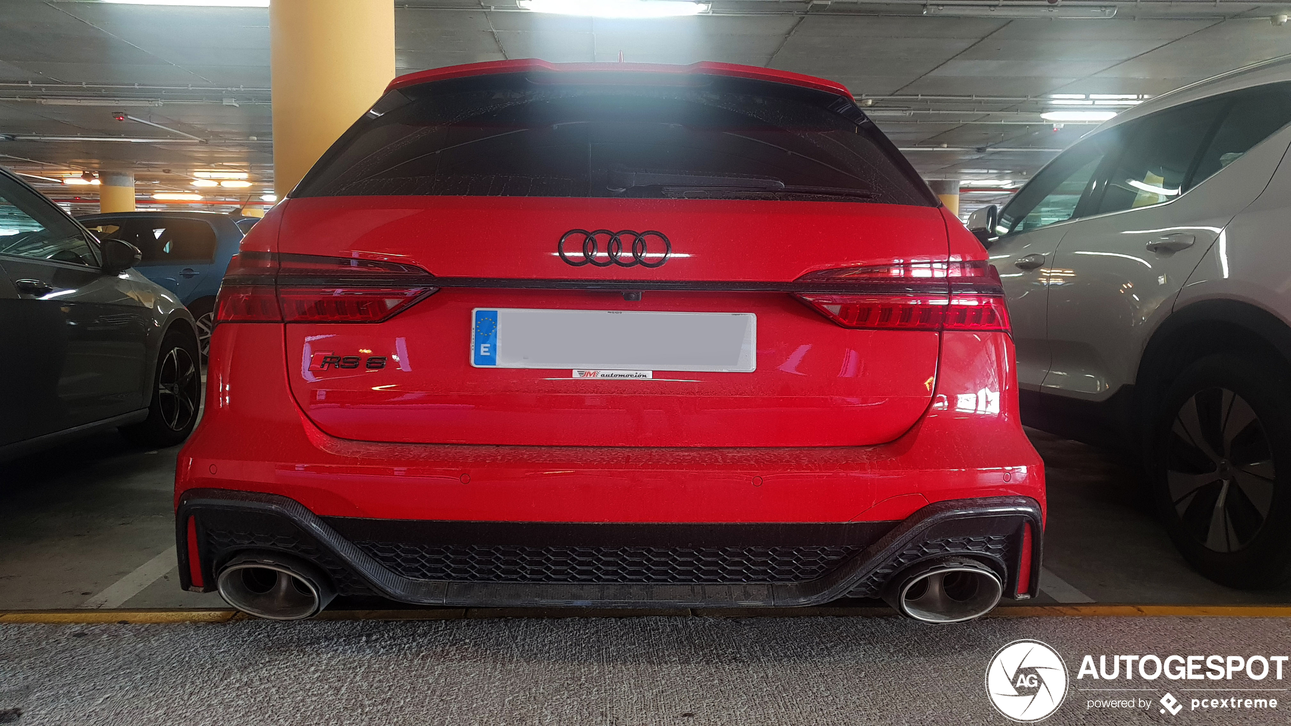 Audi RS6 Avant C8