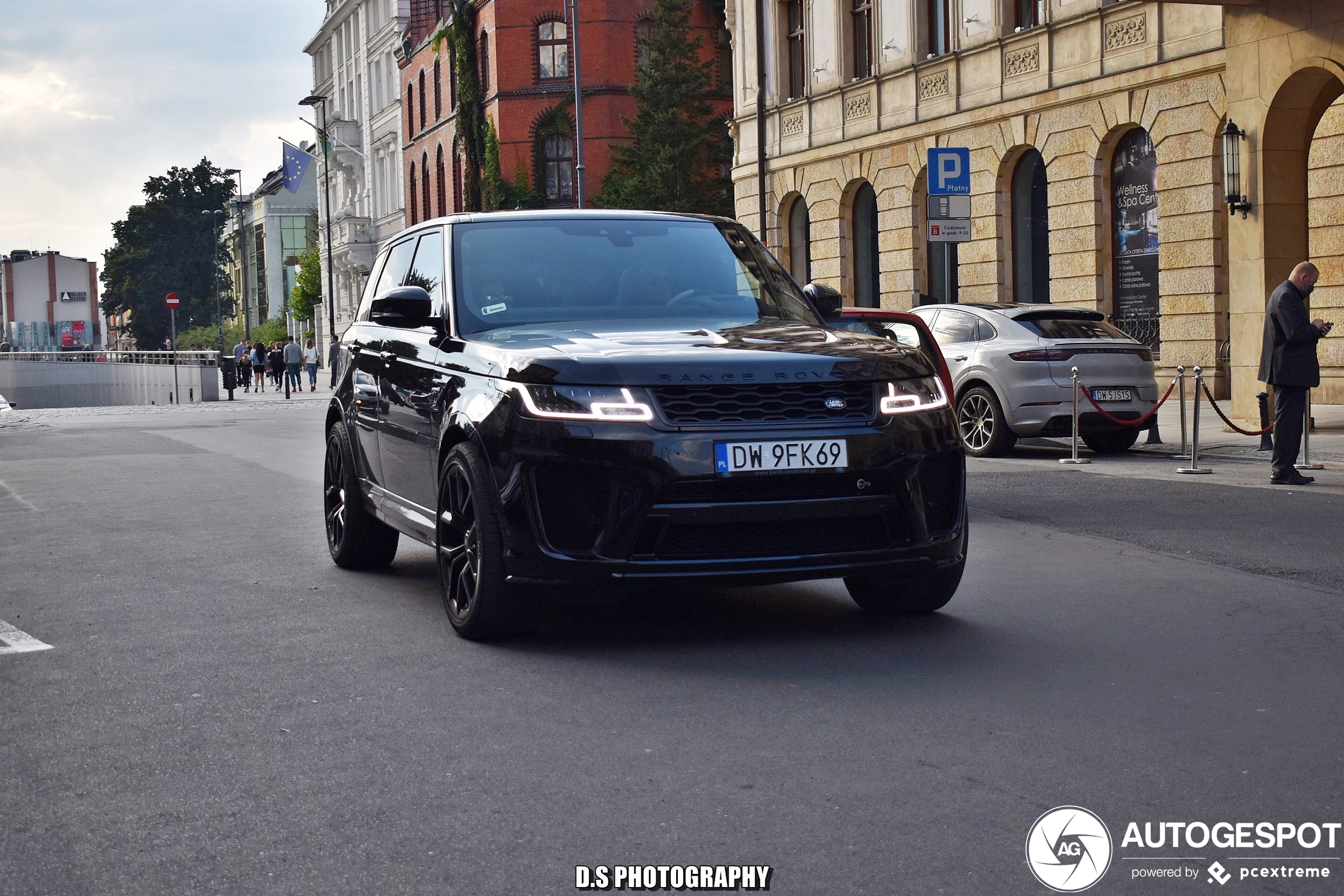 Land Rover Range Rover Sport SVR 2018 Carbon Edition