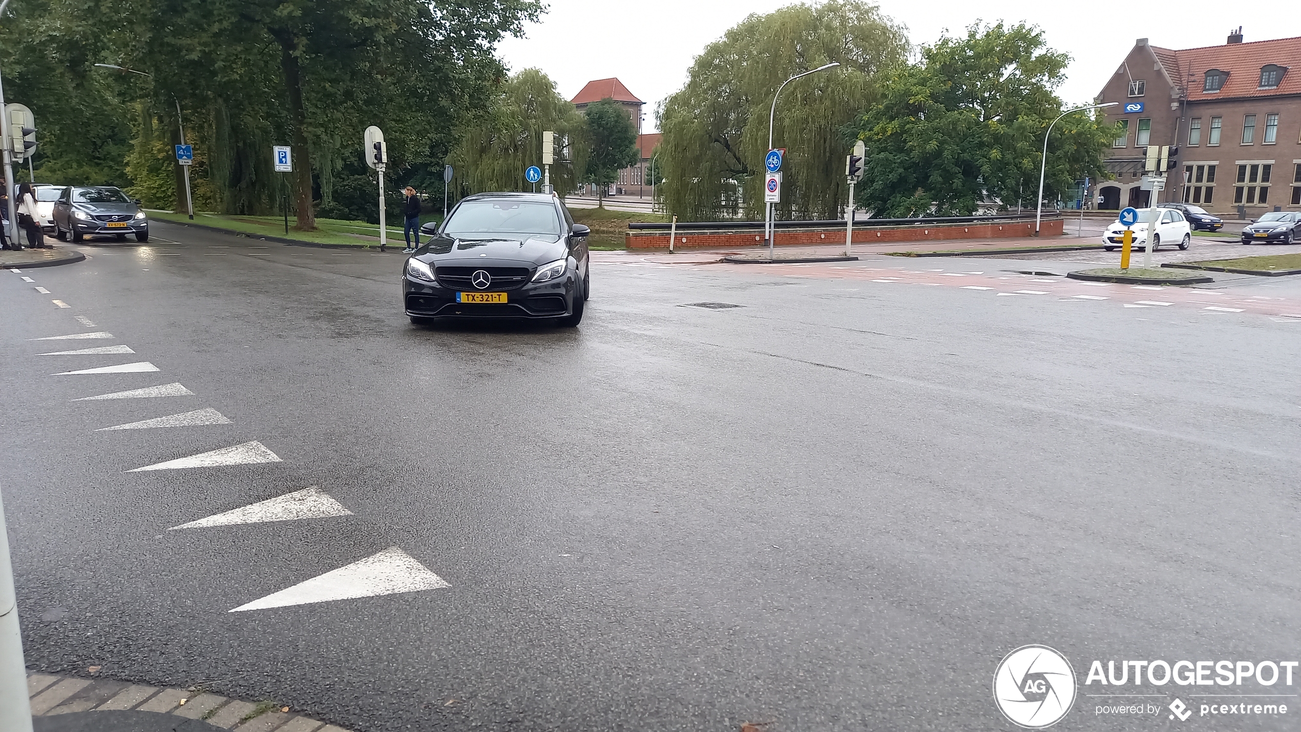 Mercedes-AMG C 63 S W205