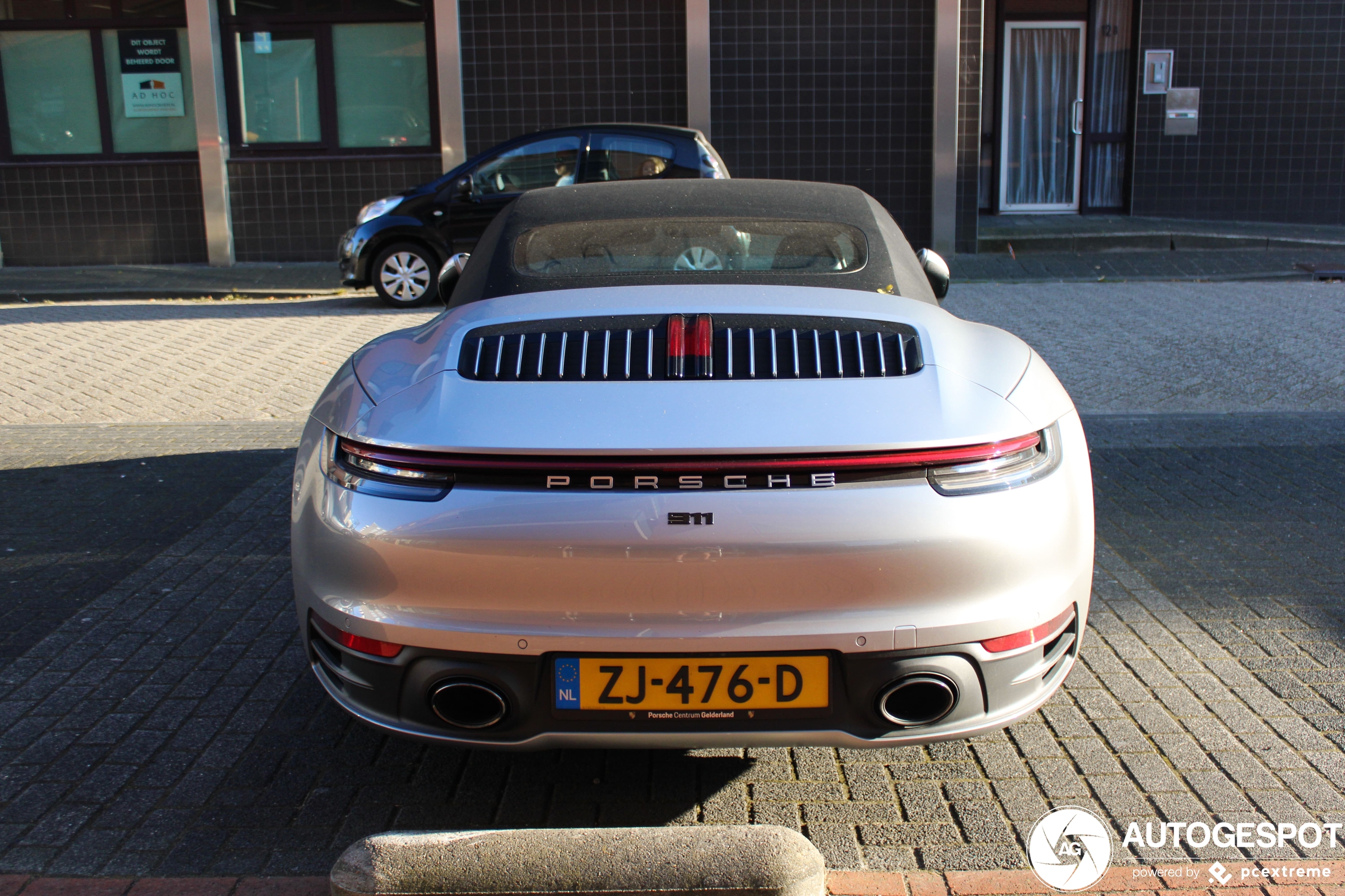 Porsche 992 Carrera 4S Cabriolet