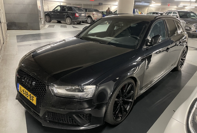 Audi RS4 Avant B8