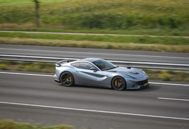 Ferrari F12berlinetta Novitec Rosso