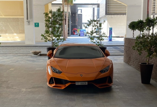 Lamborghini Huracán LP640-4 EVO