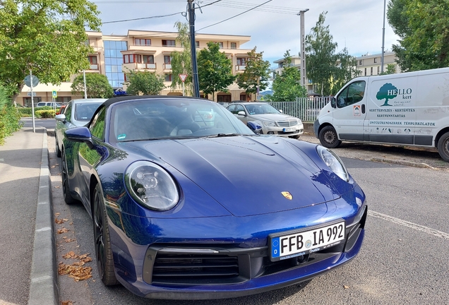 Porsche 992 Carrera 4S Cabriolet