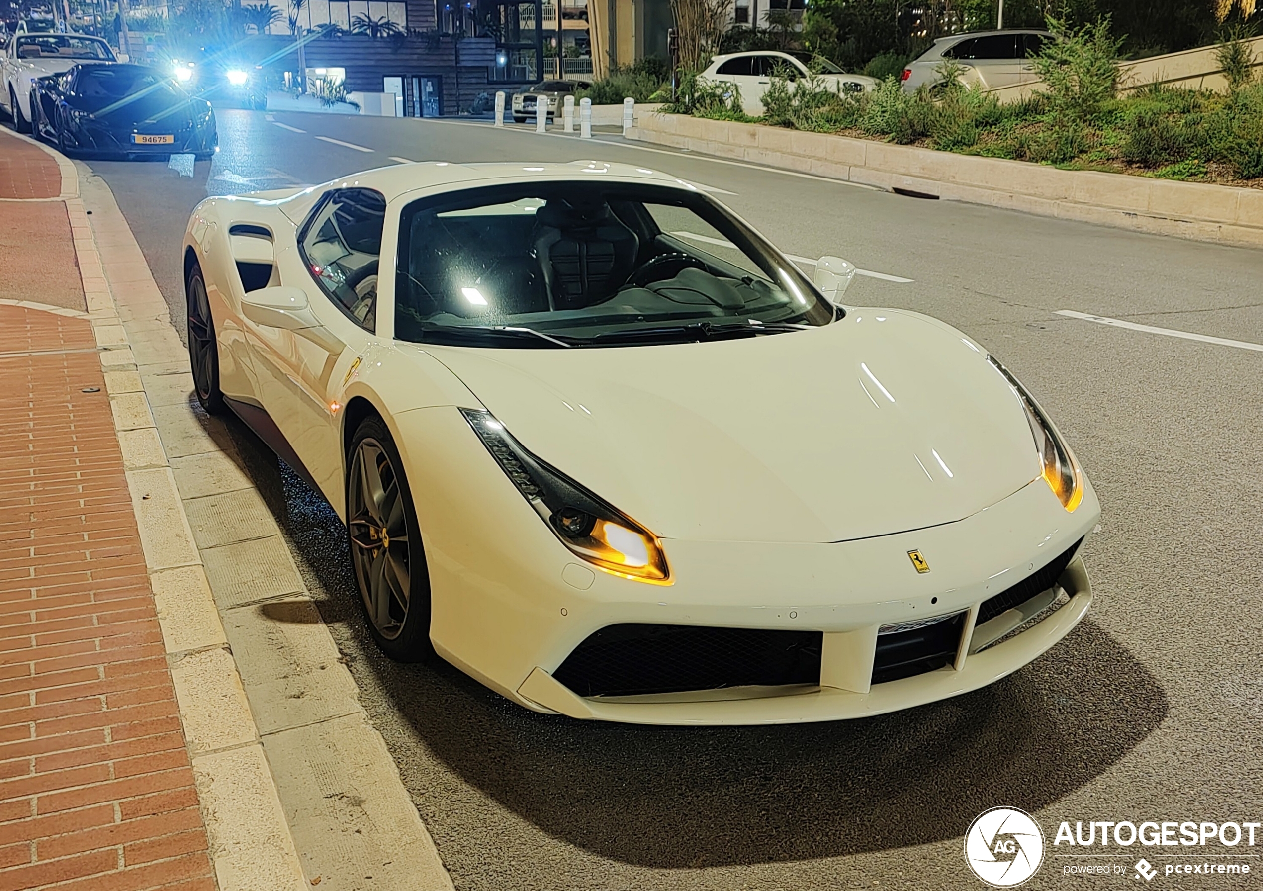 Ferrari 488 Spider