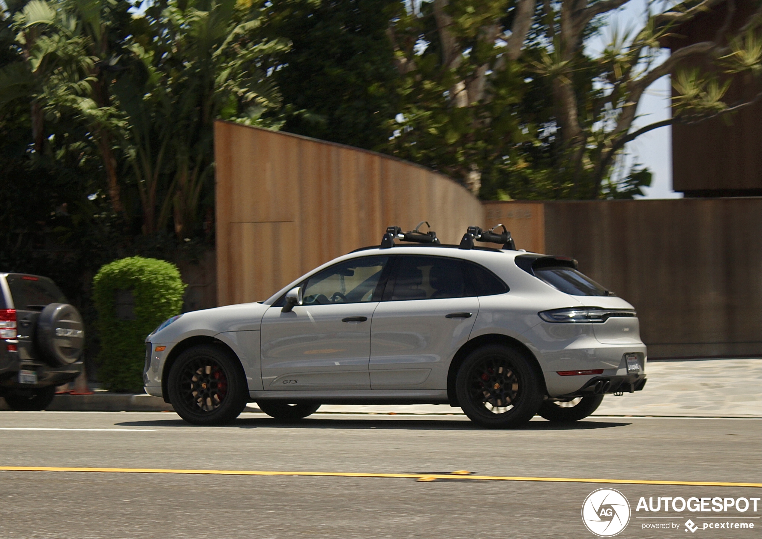 Porsche 95B Macan GTS MkII