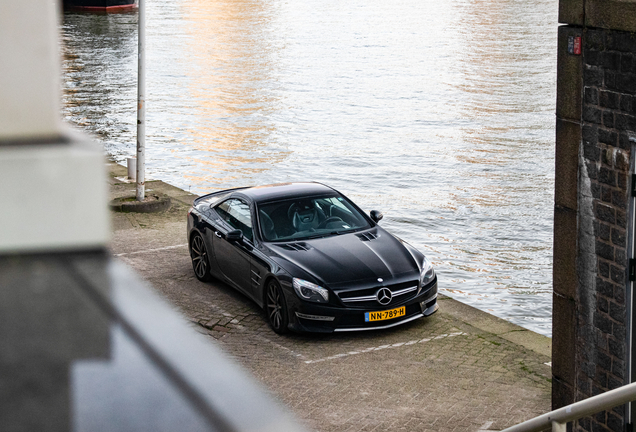 Mercedes-Benz SL 63 AMG R231