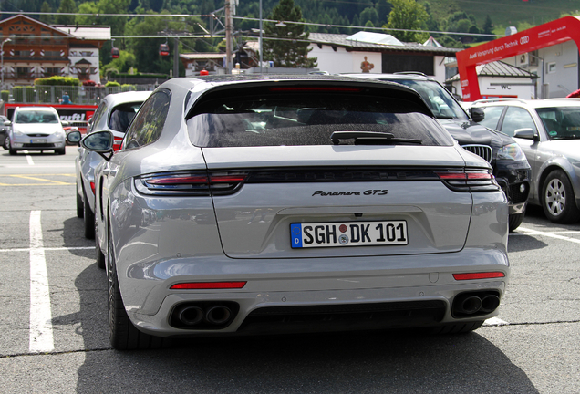 Porsche 971 Panamera GTS Sport Turismo