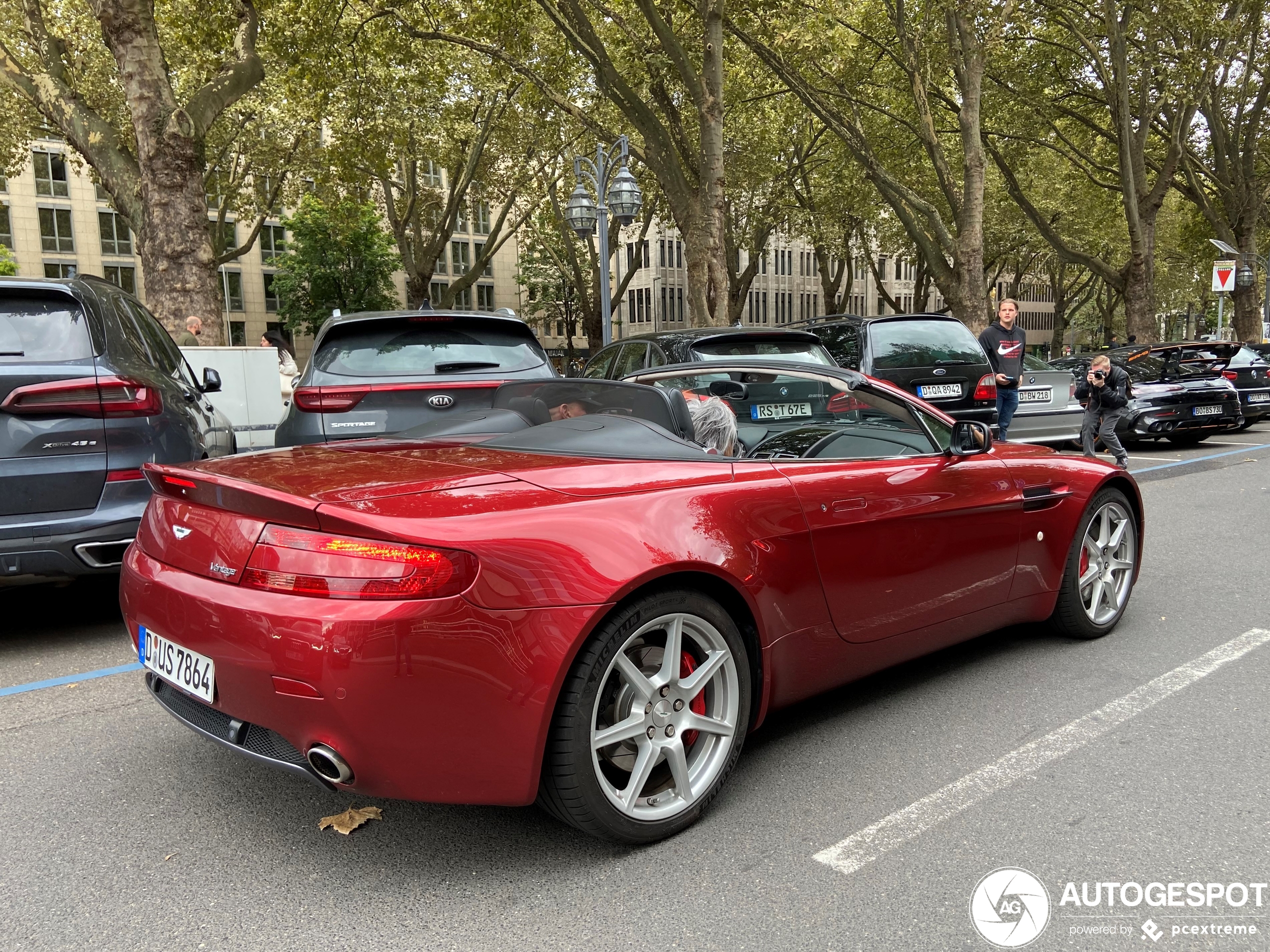 Aston Martin V8 Vantage Roadster