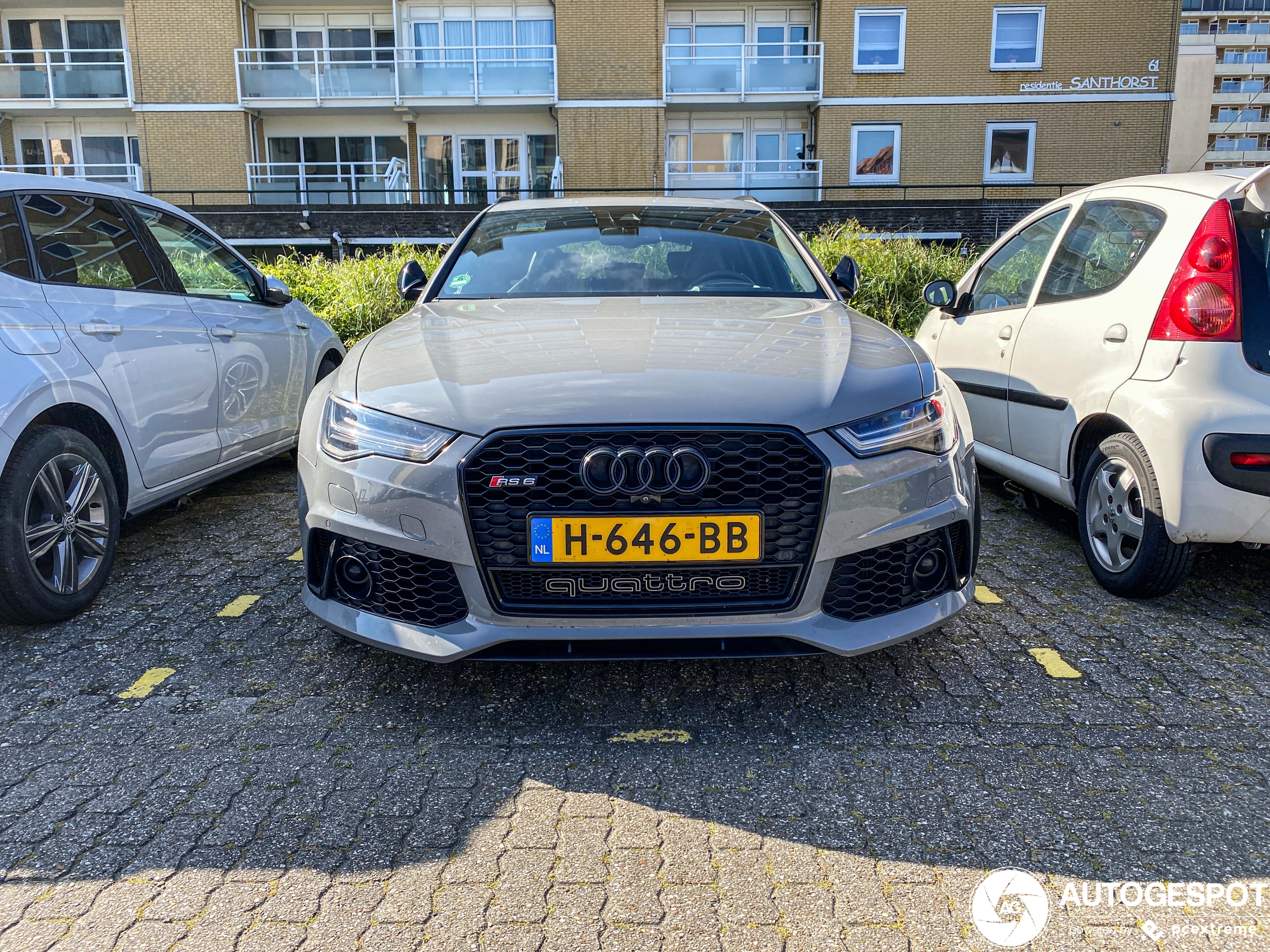 Audi RS6 Avant C7 2015