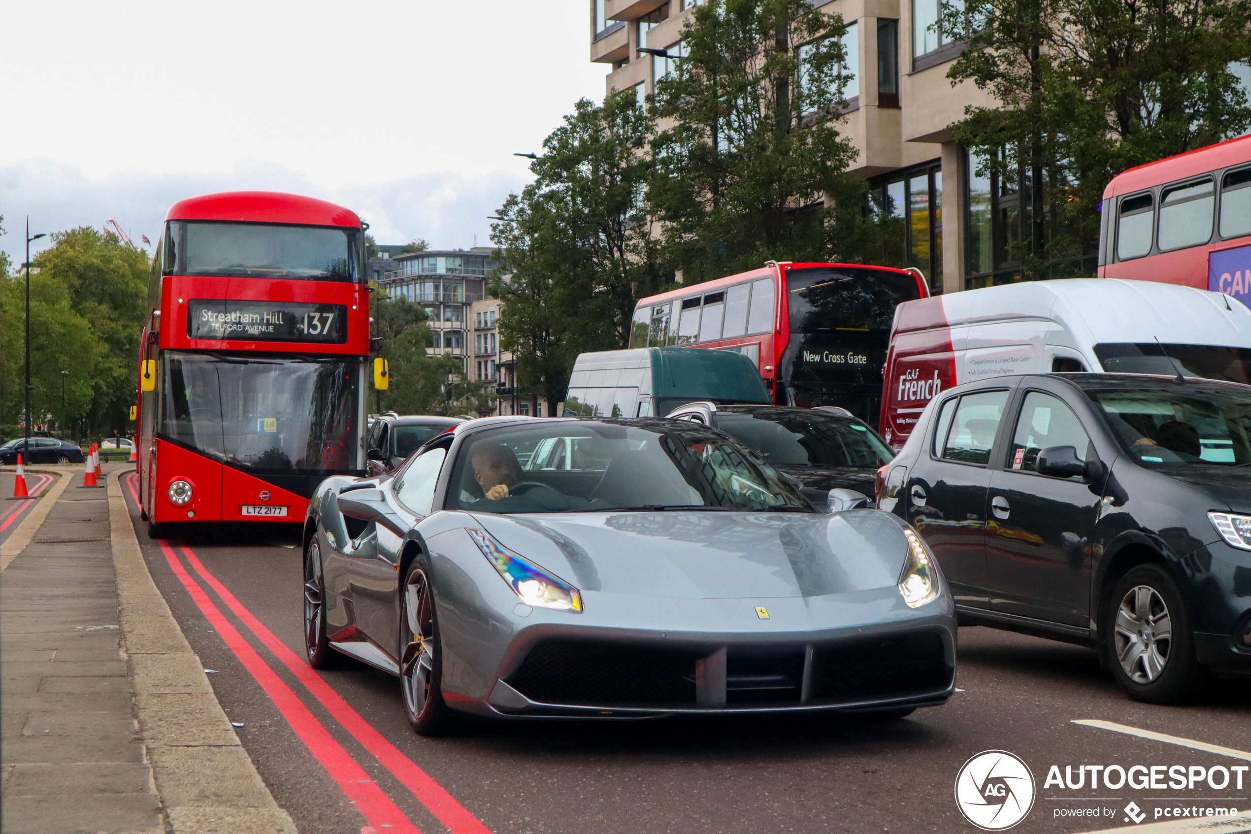 Ferrari 488 Spider