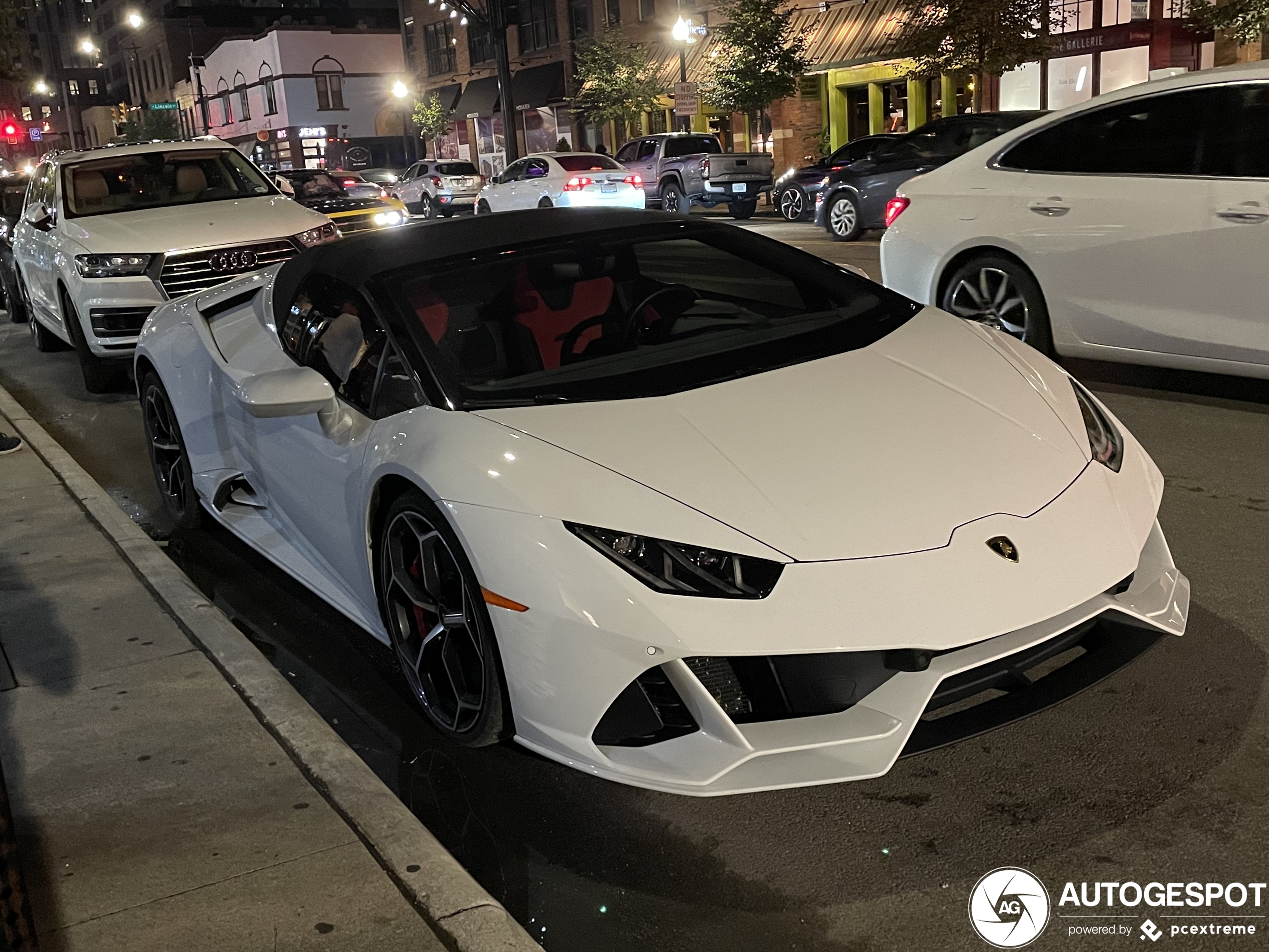 Lamborghini Huracán LP640-4 EVO Spyder