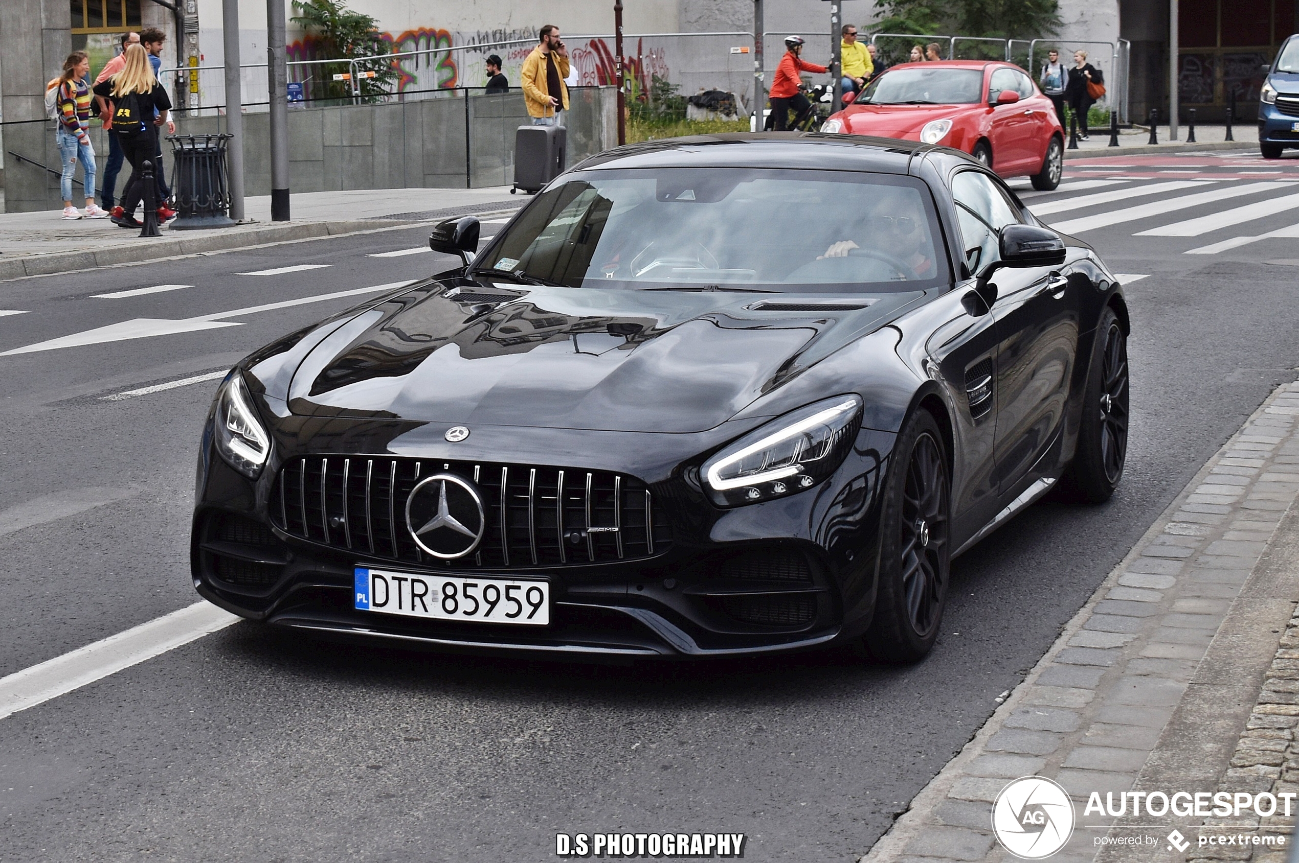 Mercedes-AMG GT C C190 2019