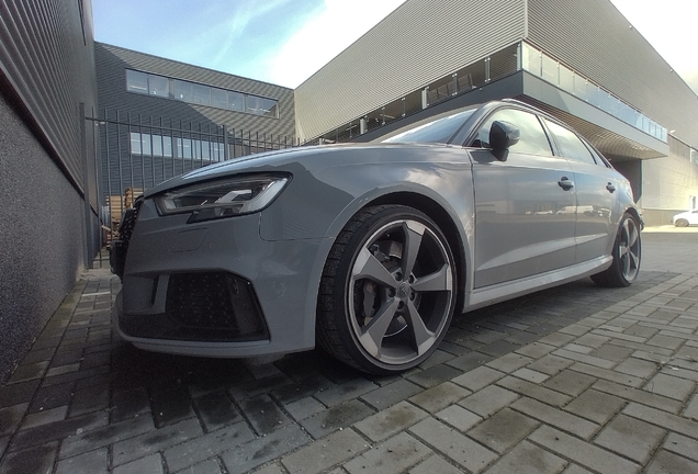 Audi RS3 Sportback 8V 2018