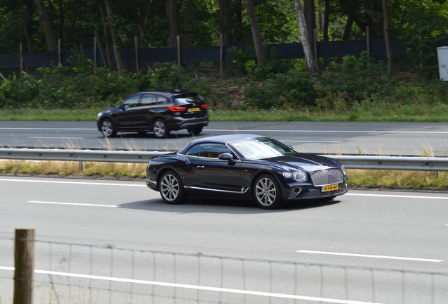 Bentley Continental GTC V8 2020