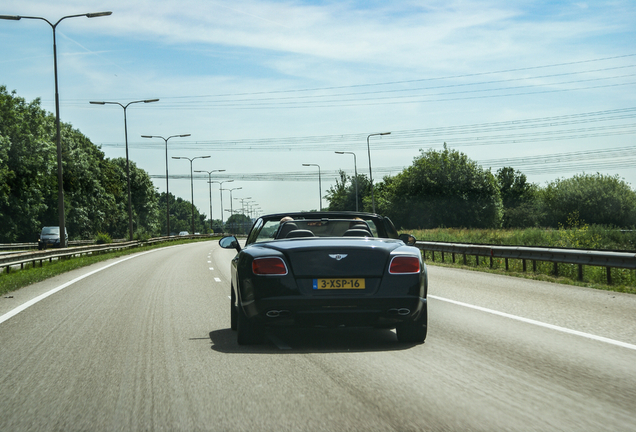 Bentley Continental GTC V8