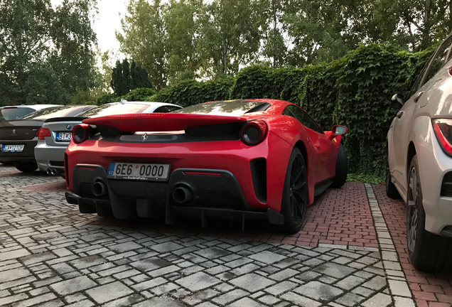 Ferrari 488 Pista