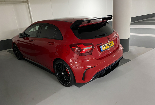 Mercedes-AMG A 45 W176 2015