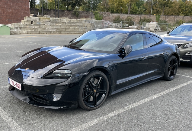 Porsche Taycan Turbo MkI