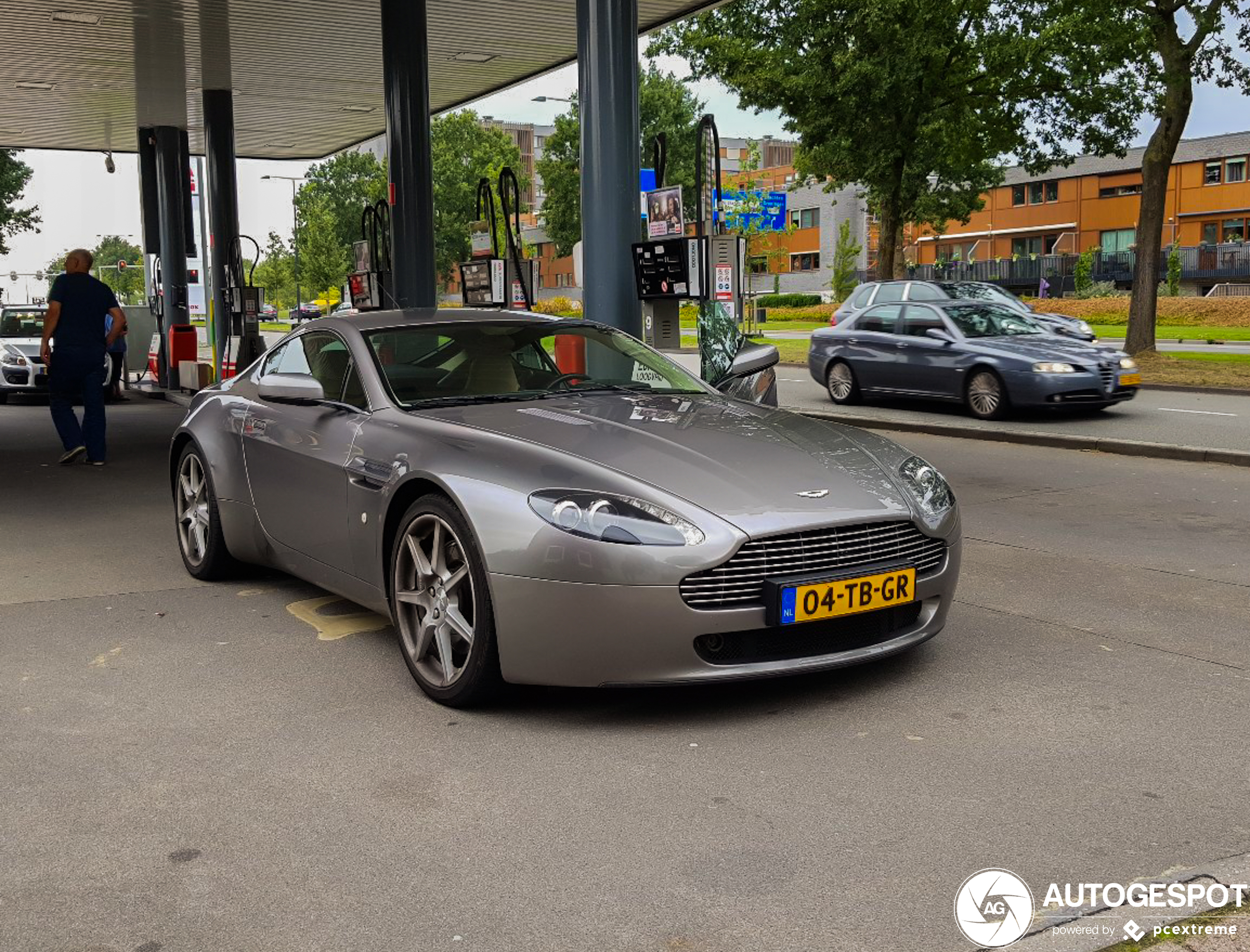 Aston Martin V8 Vantage