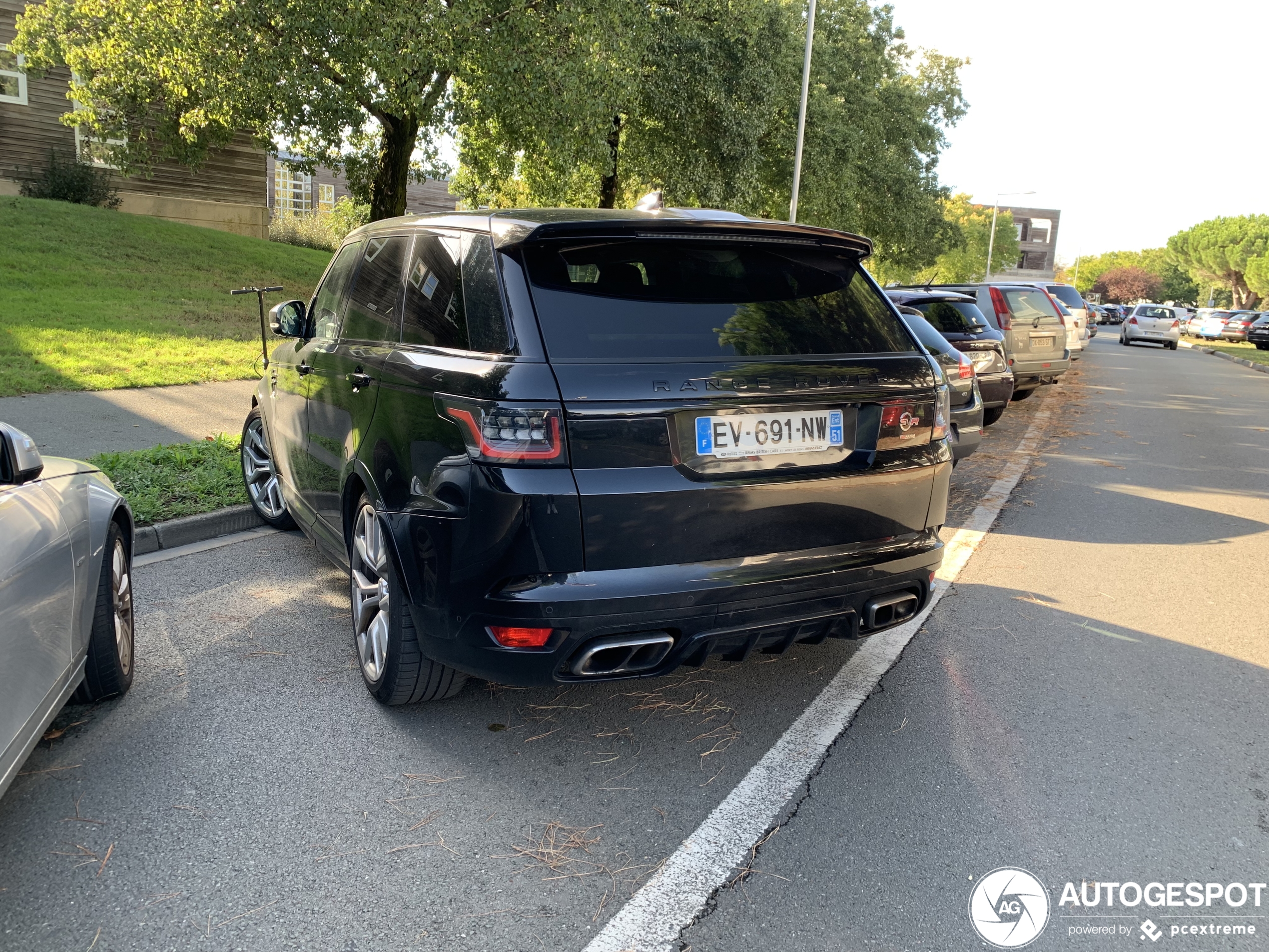 Land Rover Range Rover Sport SVR 2018