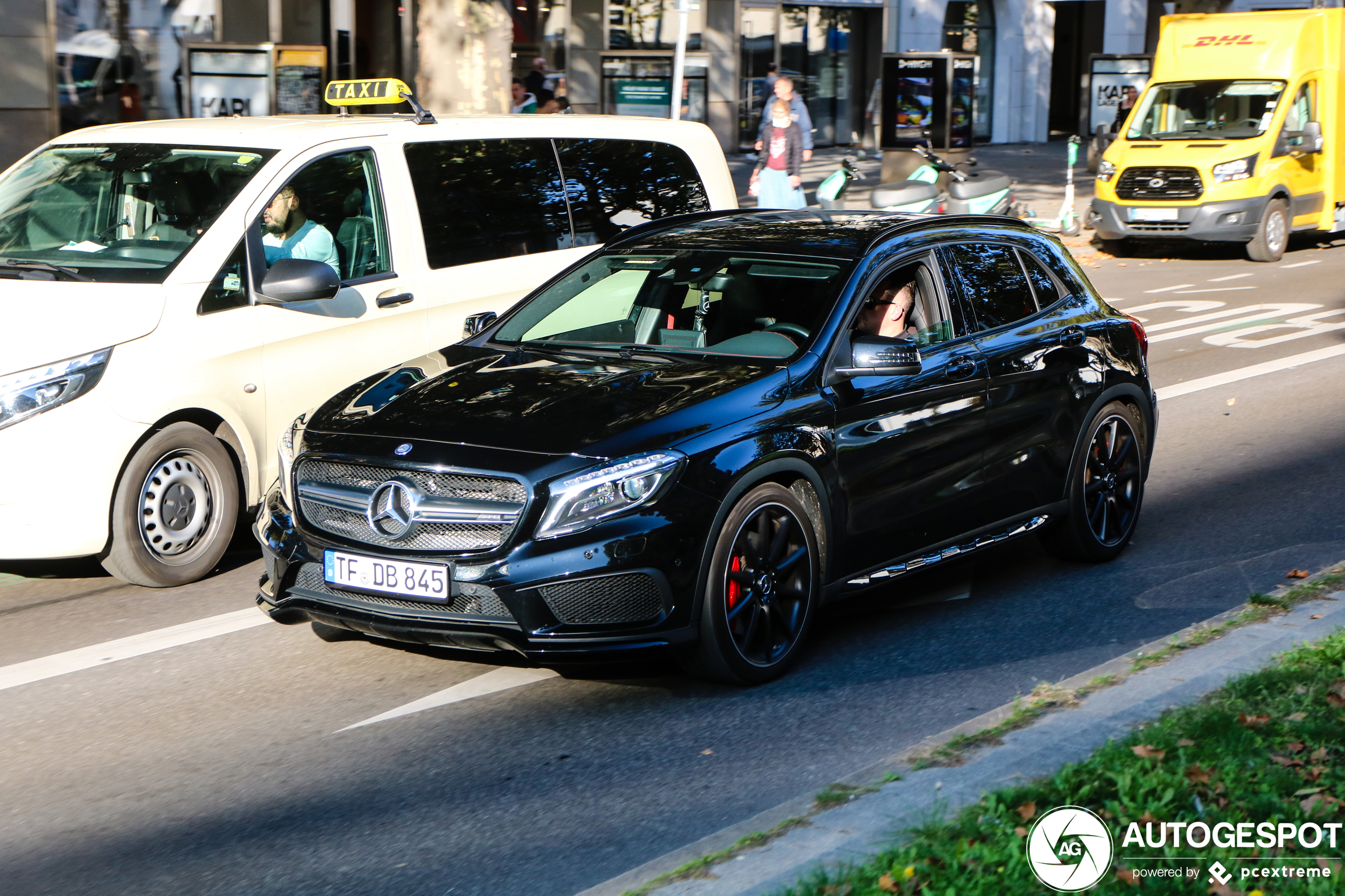 Mercedes-AMG GLA 45 X156