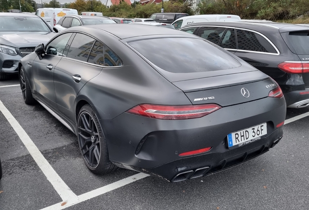 Mercedes-AMG GT 63 S X290