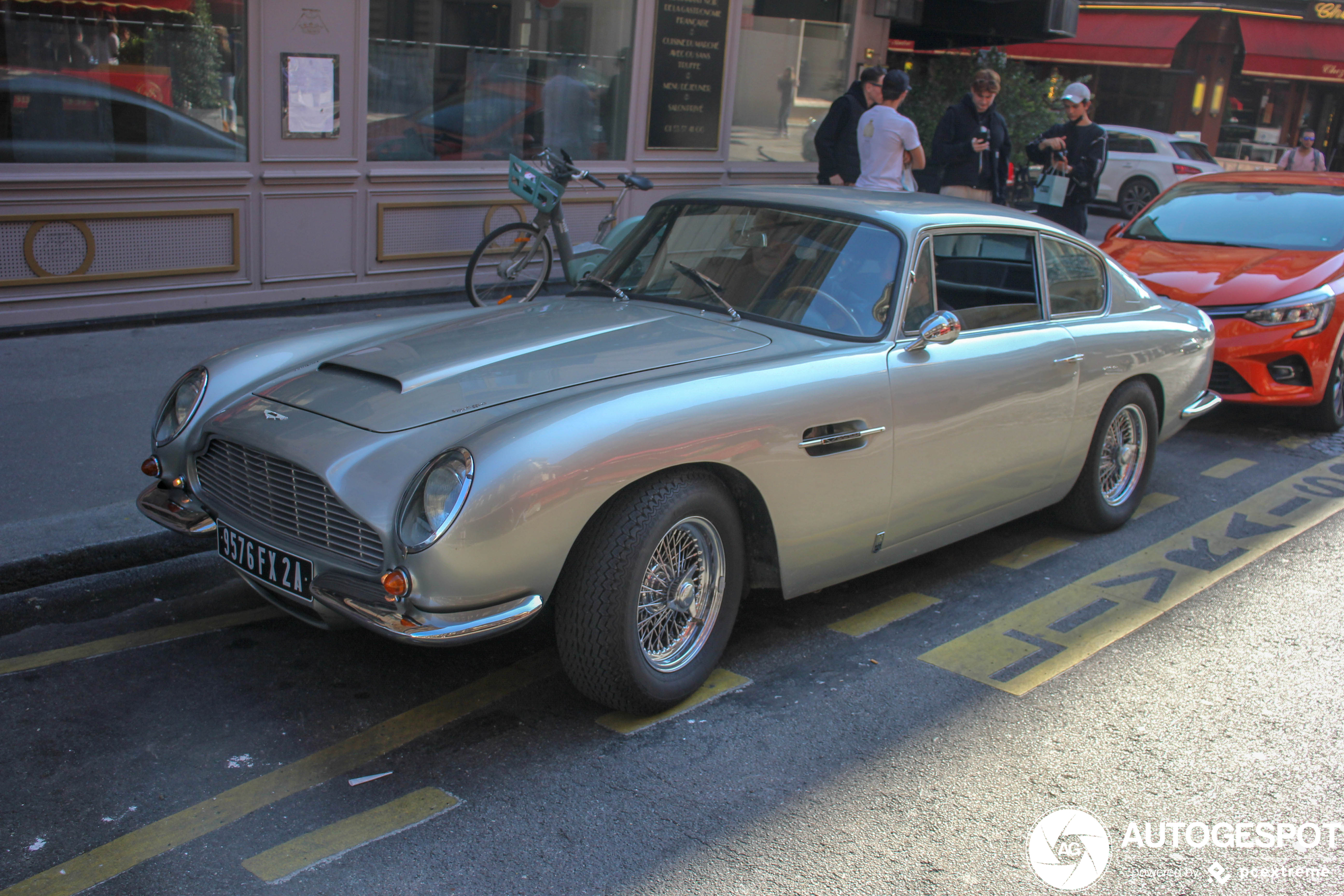 Aston Martin DB6 Vantage MKI