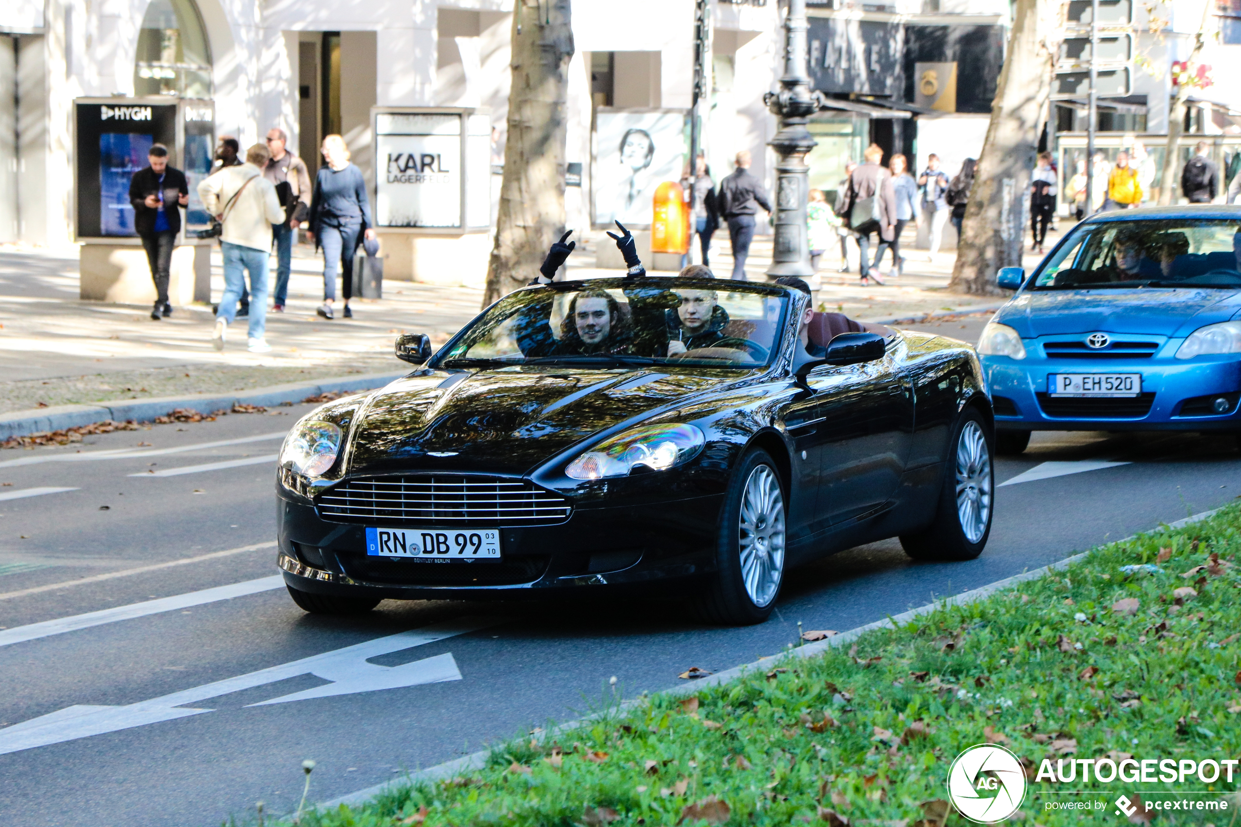 Aston Martin DB9 Volante