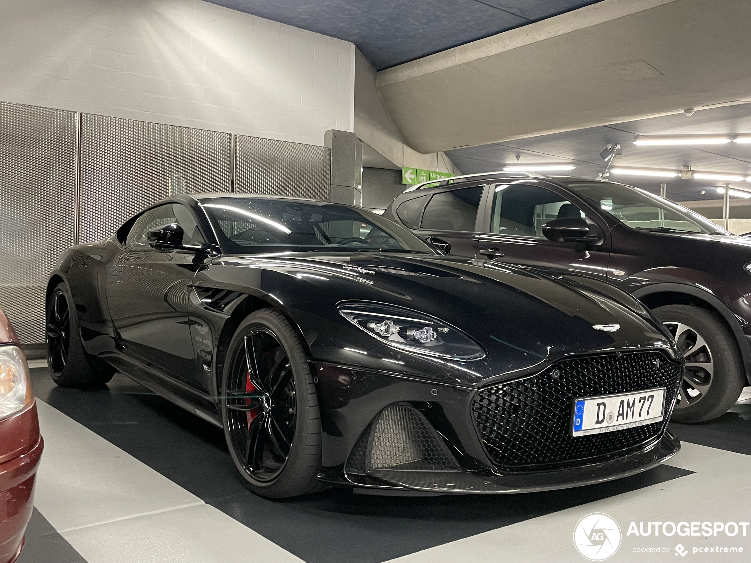 Aston Martin DBS Superleggera