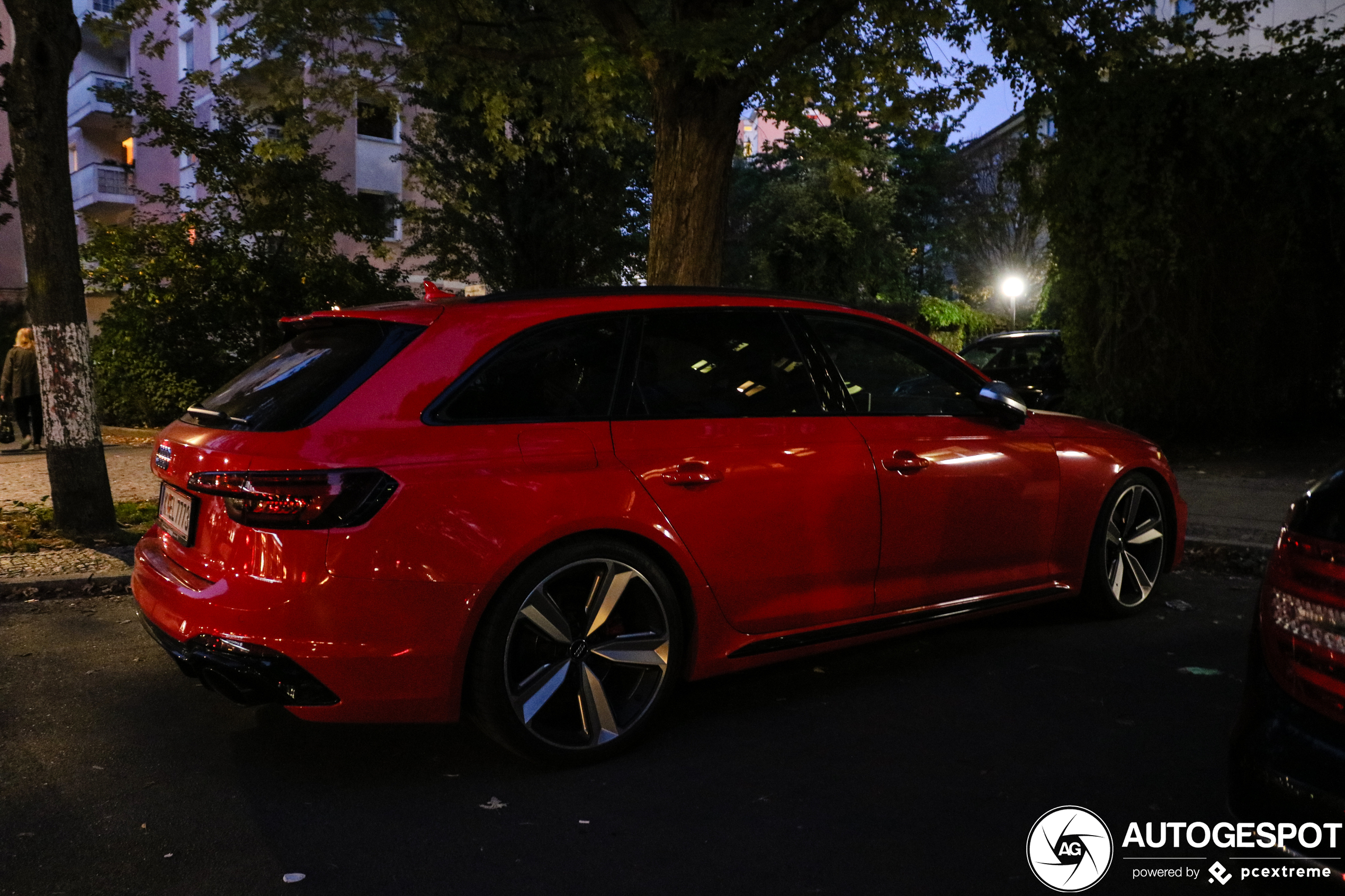 Audi RS4 Avant B9