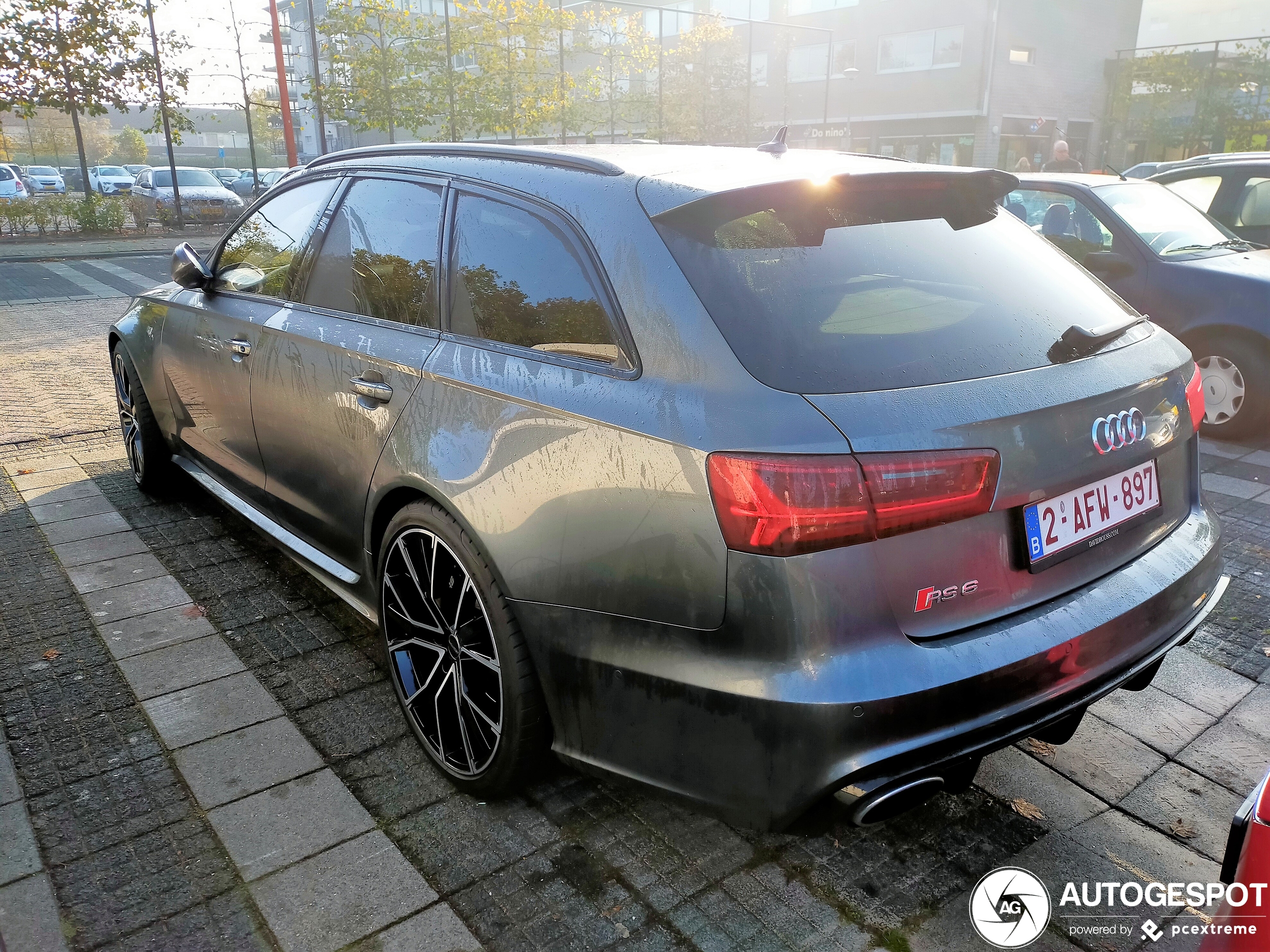 Audi RS6 Avant C7 2015