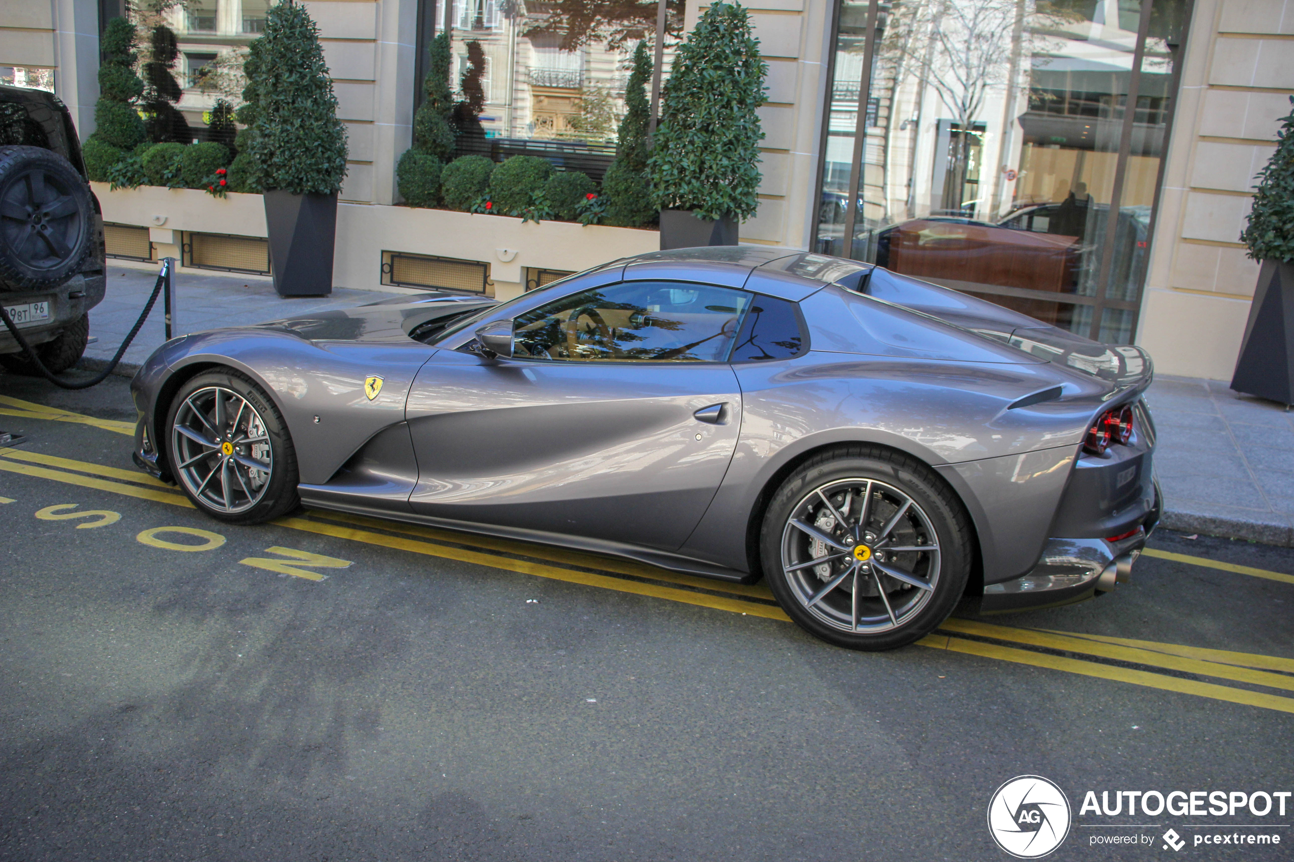 Ferrari 812 GTS