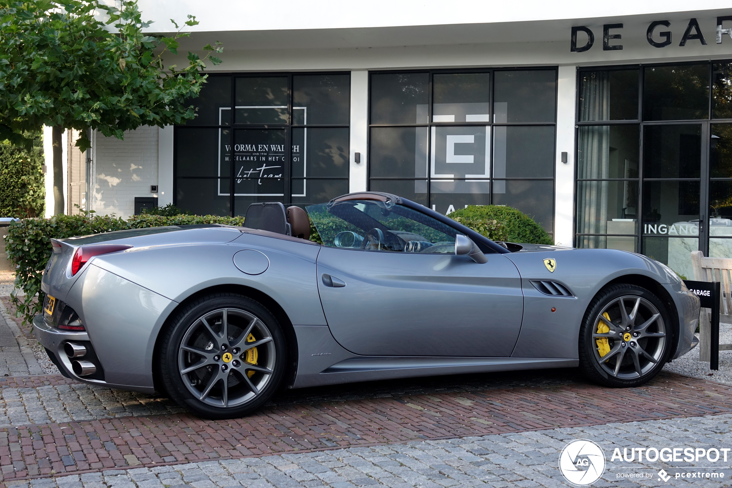 Ferrari California