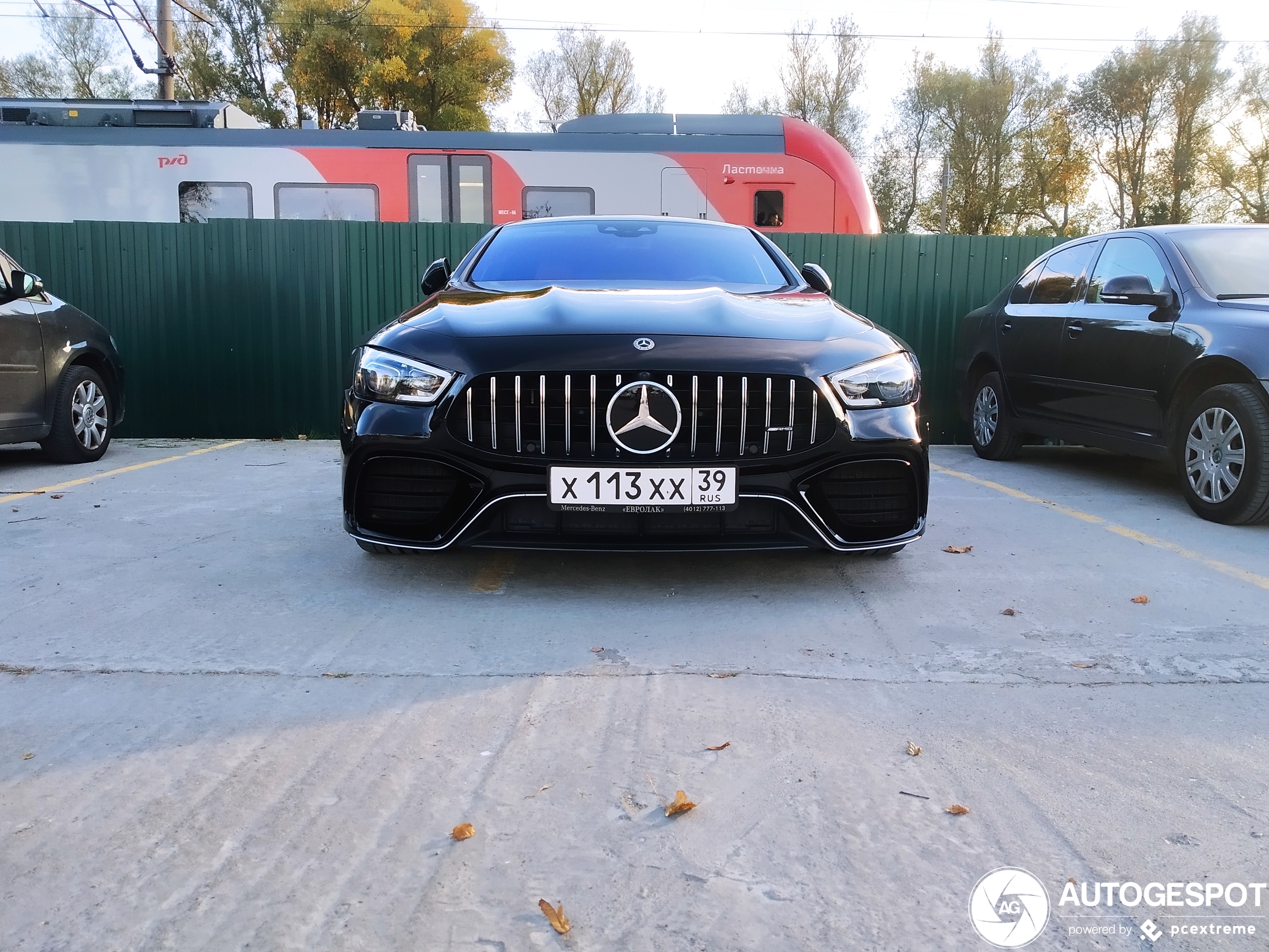 Mercedes-AMG GT 63 S X290