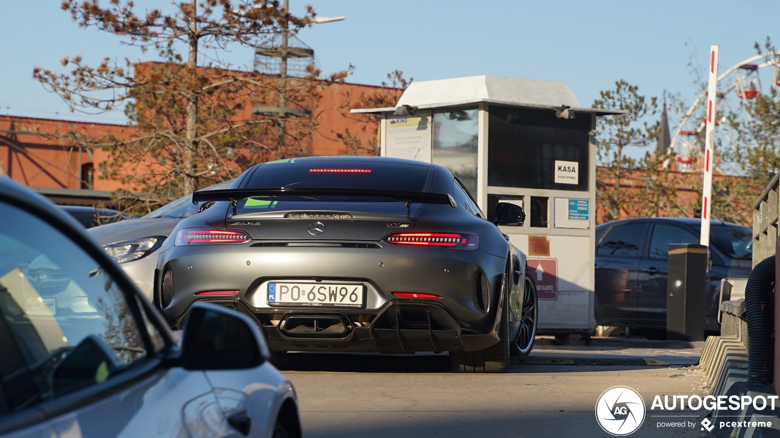 Mercedes-AMG GT R Pro C190