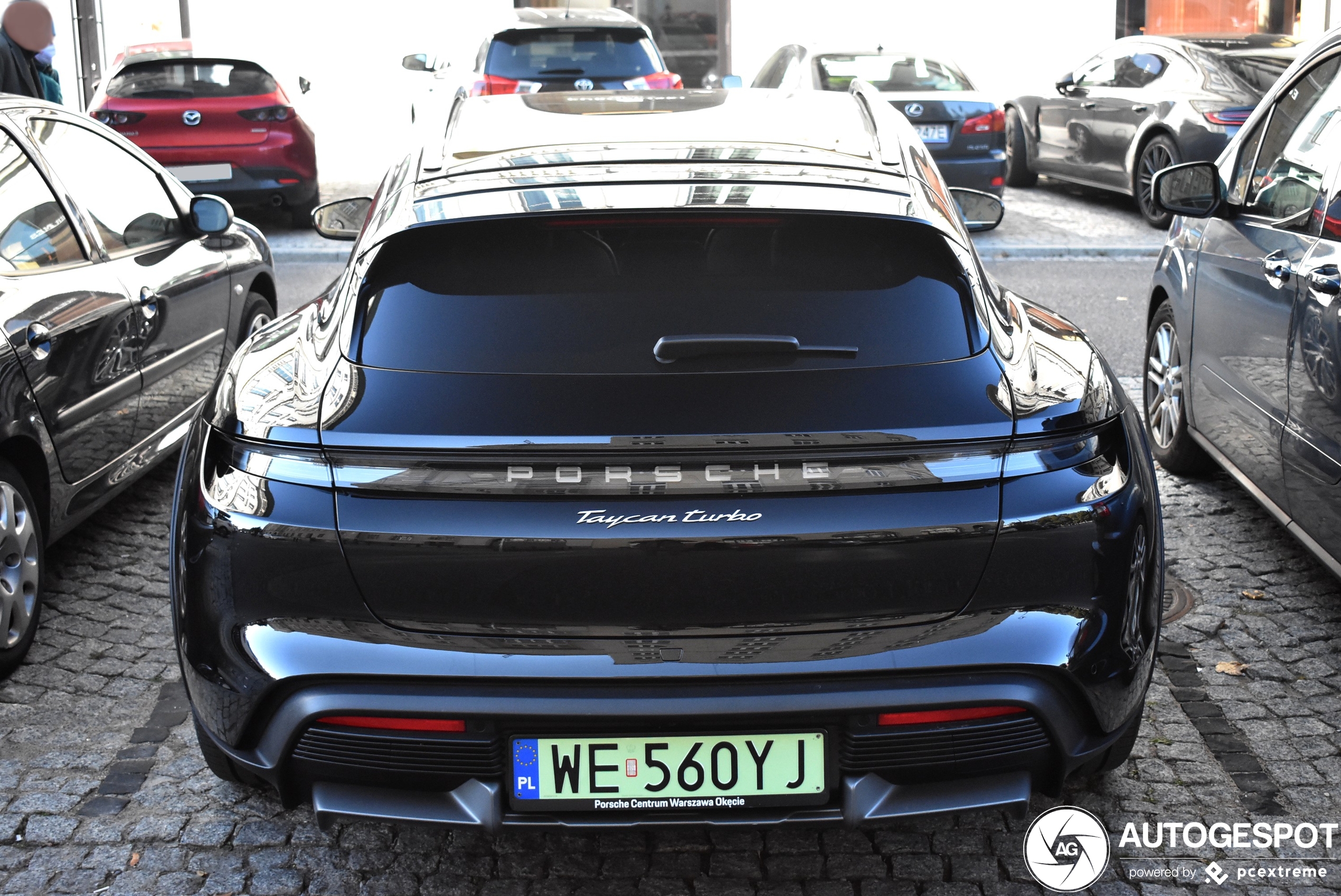 Porsche Taycan Turbo Cross Turismo