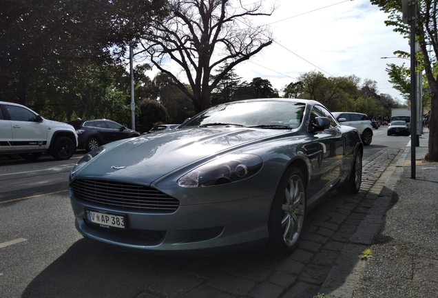 Aston Martin DB9