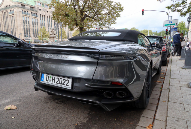 Aston Martin DBS Superleggera Volante