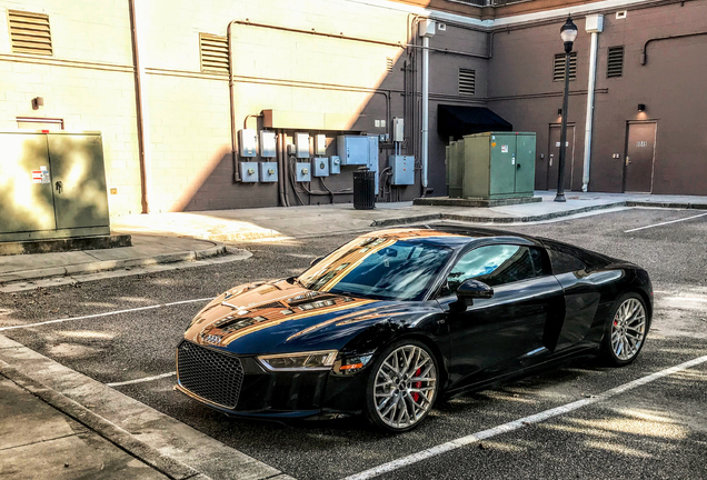 Audi R8 V10 2015