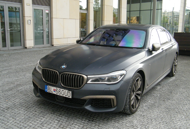 BMW M760Li xDrive