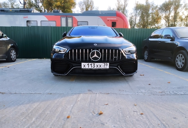 Mercedes-AMG GT 63 S X290