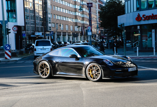 Porsche 992 GT3 Touring