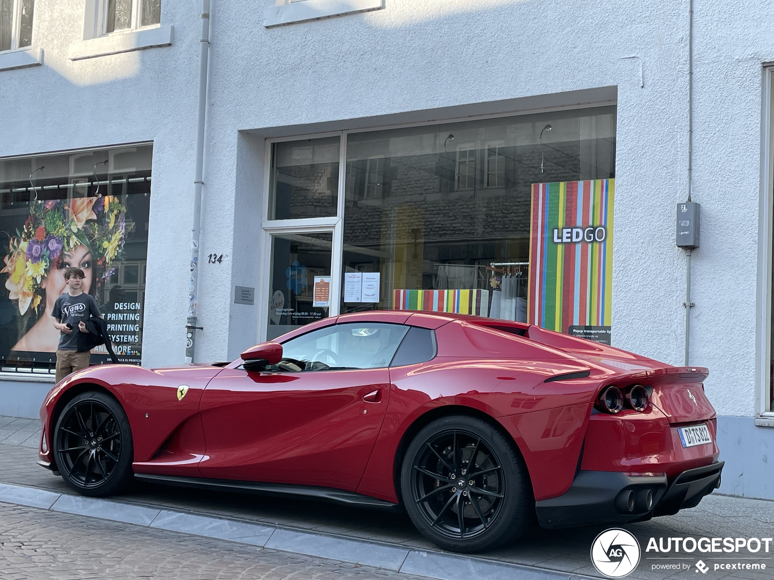 Ferrari 812 GTS